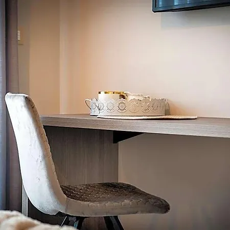 Salteria Premium 1 *